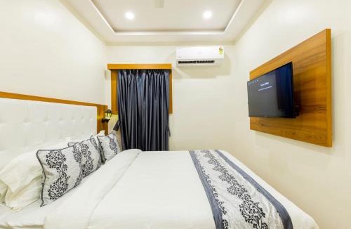 Versova Hotel | Hotel Village Residency