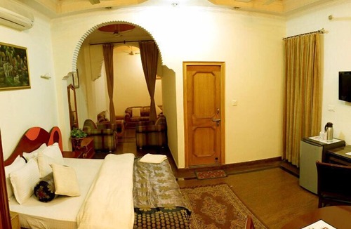 Jwalapur Hotel | Hotel Vinayak