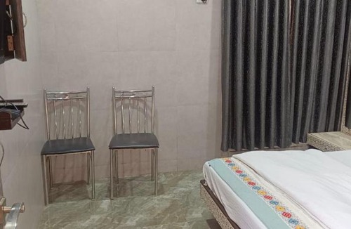 Daulatabad Hotel | Hotel Vishwa palace