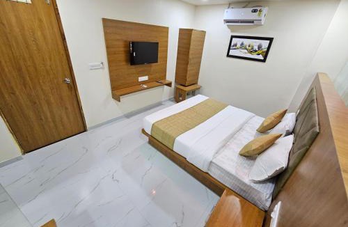 Himatnagar Hotel | Hotel Vivan Inn