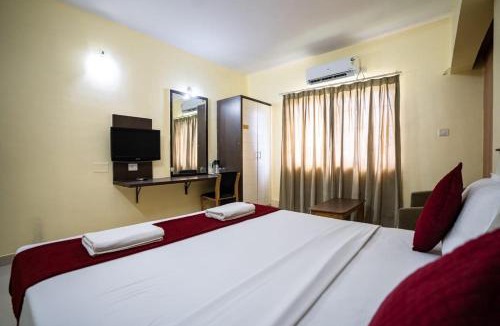 Mysore Hotel | Hotel Vyshak Inn
