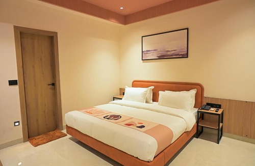 Malviya Nagar Hotel | Hotel Walnut - Near Jaipur Airport
