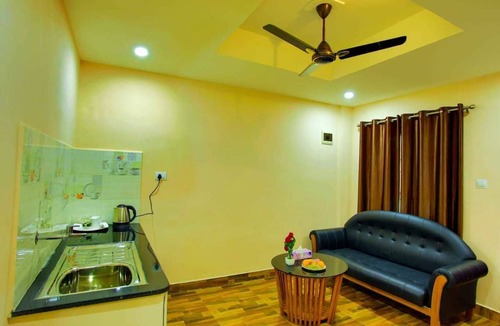 Mananthavady Hotel | Hotel Wayanad Square