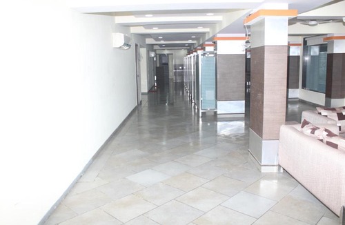 Jogeshwari West Hotel | Hotel Western Court