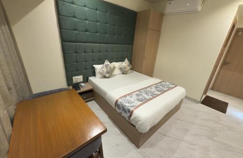 Nerul Hotel | Hotel Zampex Executive - Premium Couple Friendly Hotel