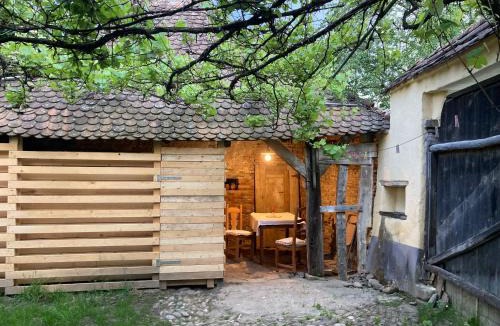 Crit House | House by the Church - entire house