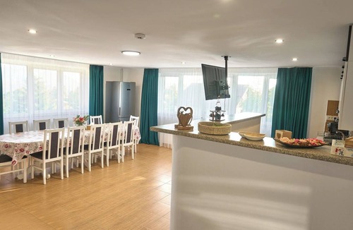 Fundata House | House Sofisa Fundata: Cozy 5-Bedroom Mountain with Panoramic Views