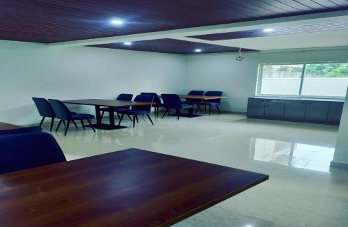 Rushikonda Hotel | Housr Rushikonda Visakhapatnam Near APIIC Towers