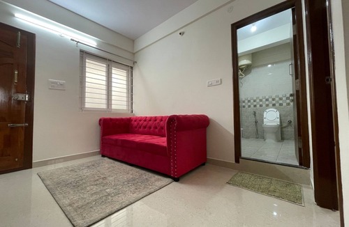 Sector 2 Apartment | Hsr Lodestone By Newstays