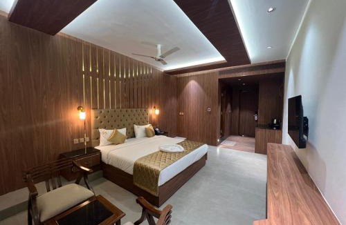 Thanjavur Hotel | Hyders Mahal & Hotel