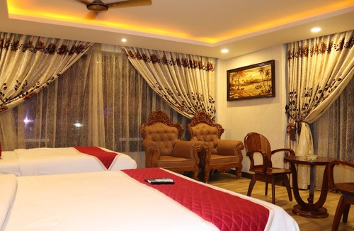 Thanjavur Hotel | Hyders Park - The Business Hotel