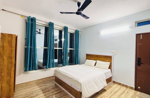 Hoskote Hotel | I-ROOMZ S S V Hotel