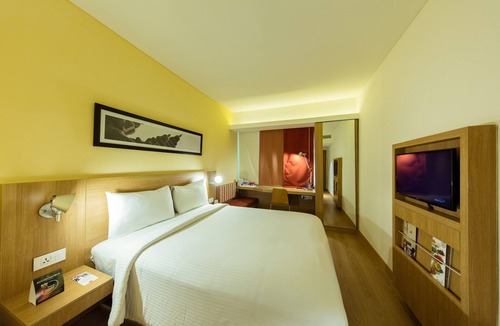 Navalur Hotel | ibis Chennai SIPCOT Hotel