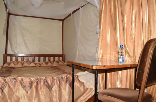 Karatina Hotel | Ibis Hotel 2000 Karatina