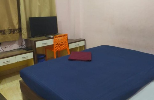 Anna Nagar Hotel | Icey bay inn