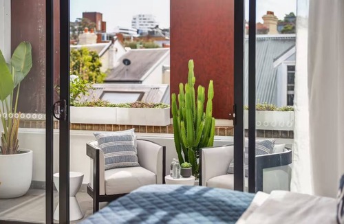 Surry Hills House | Iconic Urban Luxury Townhouse in Surry Hills