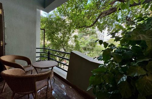 Garden Layout House | Idam Na Mama - Luxury Homestay by HomeSlice