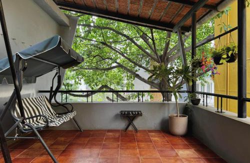 Garden Layout House | Idam Na Mama - Luxury Homestay by HomeSlice