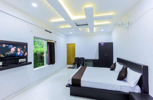 Vythiri Hotel | Igloo Residency