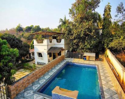 Karjat House | II ROYAL STAYS II NATURE NEST VILLA II SWIMMING POOL II Ac II