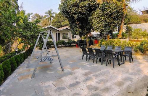 Karjat House | II ROYAL STAYS II NATURE NEST VILLA II SWIMMING POOL II Ac II