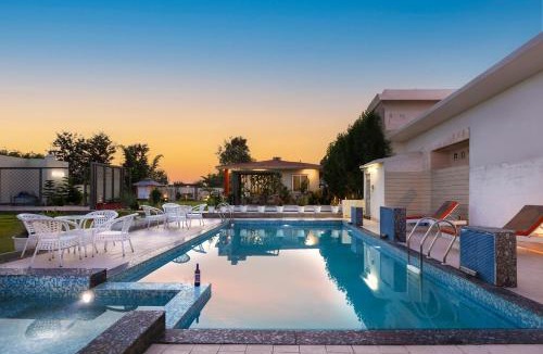 Jaipur Villa | Inaayat Villa by StayVista - Luxe Retreat with Pool & Garden