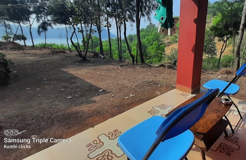 Gokarna Bed & Breakfast | Indipendent Beach view cottages