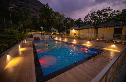 Paud Hotel | Indradhanush Hill Resort