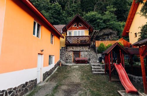 Praid House | Iris Panzio