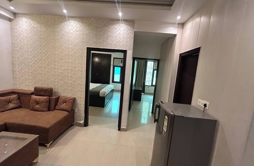 Jasola Apartment | Iris Stays