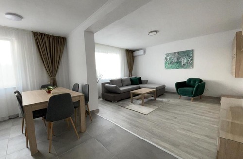Giroc Apartment | ISLA