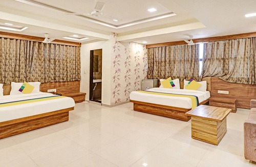 Viramgam Hotel | Itsy By Treebo - Vitthal Palace