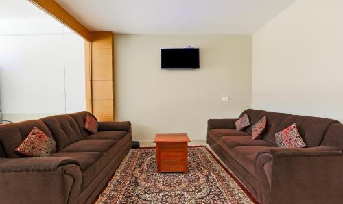 Thalayathimund Hotel | Itsy Hotels Kottaram Residency, 10 Mins To Botanical Garden