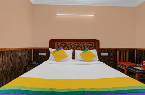 Thalayathimund Hotel | Itsy Hotels Rain Forest, 1 km from Rose Garden