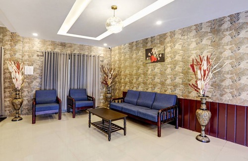 Stuart Hill Hotel | Itsy Hotels Regalia Grand, 500 Mtrs From Madikeri Fort