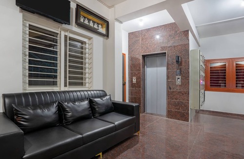 Sector 2 Hotel | Itsy Hotels Royal Platinum Suites