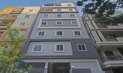 Kukatpalli Hotel | Itsy Hotels Sunrise Grand, Hitech City