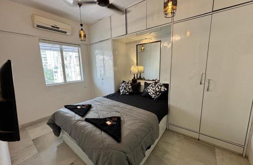 Lokhandwala Complex Apartment | Ivy Aristo, Private 1 Bhk in heart of Lokhandwala, Andheri