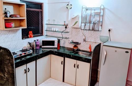 St.Stanislaus Villa House | Ivy Garden View, 2 BHK Private House, Lonavala