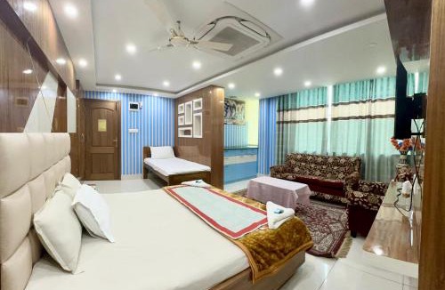 Mayapur House | Jagannath Palace