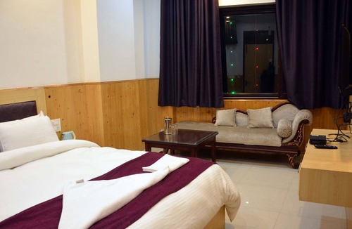Almora Hotel | Jalal Palace