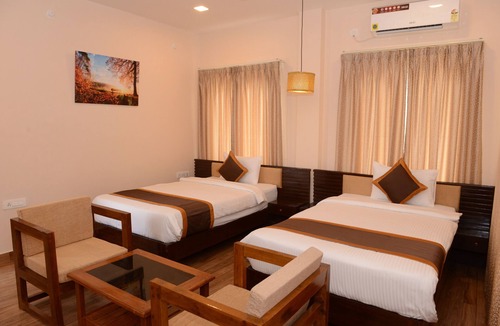 Alipurduar Hotel | JALDAPARA FOREST TOURIST LODGE