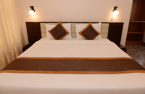 Alipurduar Hotel | JALDAPARA FOREST TOURIST LODGE