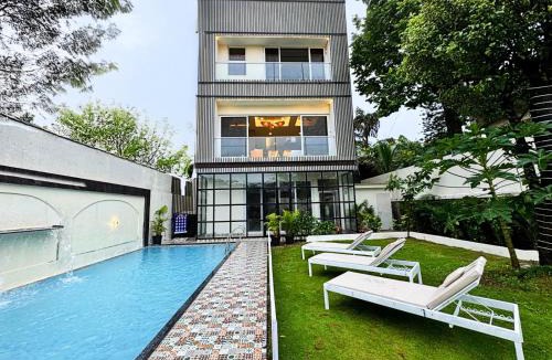 St.Stanislaus Villa Villa | Japandi Villa 7BHK Lonavala Private Swimming Pool Indoor Games & Theatre Room