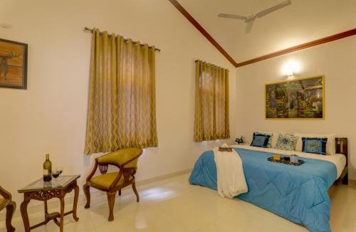 Nagoa Villa | JAQK Holidays - Big Chill Villa for Big Groups, Private Pool-WiFi-Caretaker-Parking, North Goa