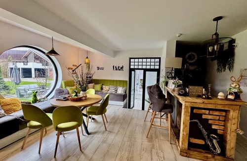 Gura Humorului Apartment | JAZZ HOUSE- The Blue Note Suite