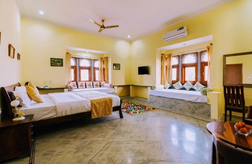 Udaipur Villa | JHALA MAN VILLA