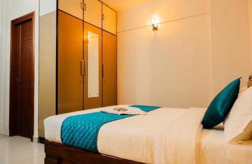 Kaloor Hotel | jk grand hotel