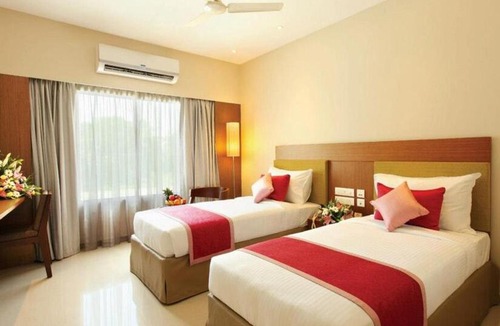 Cheruvathur Hotel | JK Residency Cheruvathur