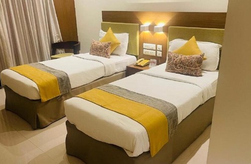 Cheruvathur Hotel | JK Residency Cheruvathur